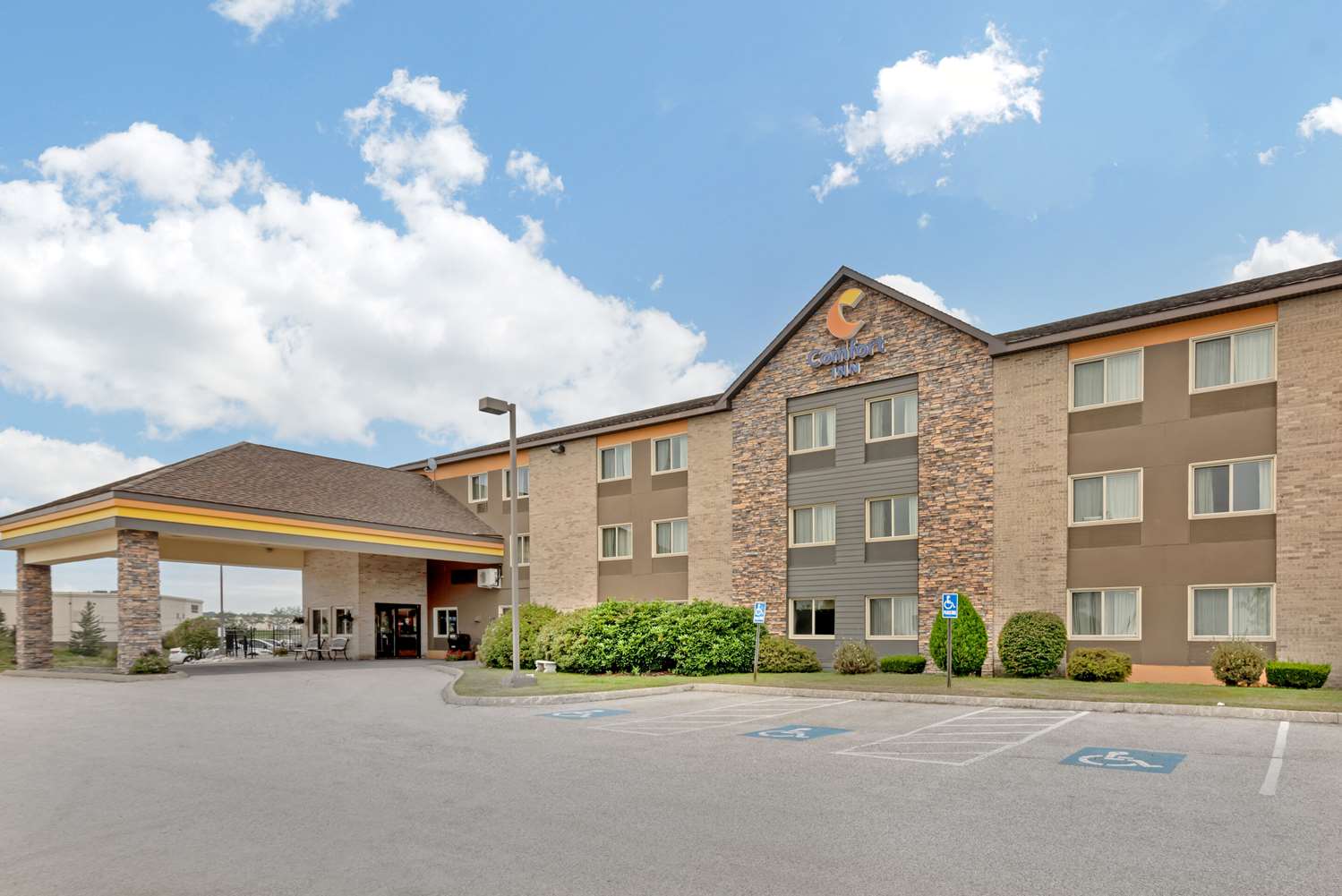 Comfort Inn, Bangor North ME 1/37