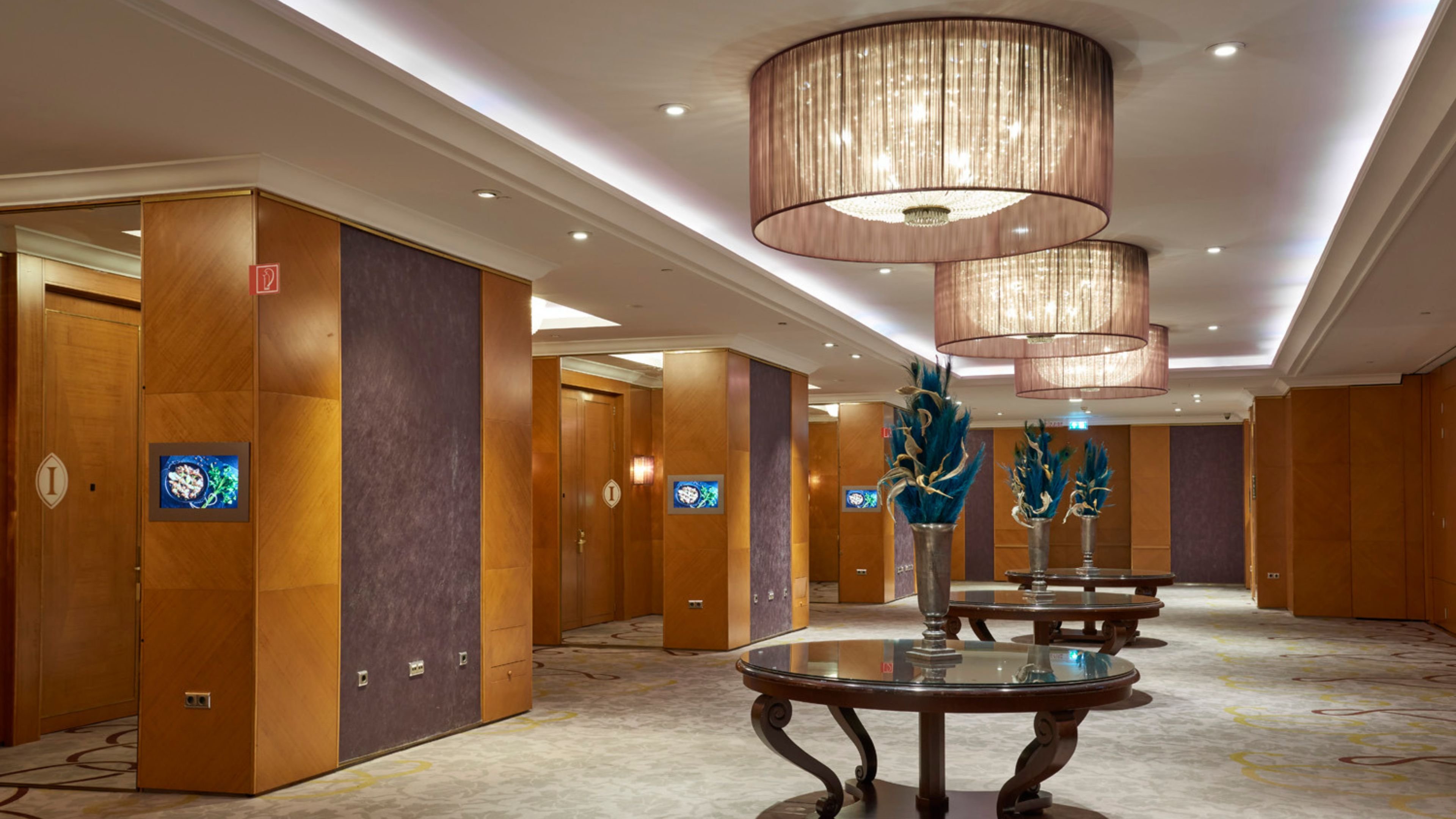 Intercontinental Budapest 11/79