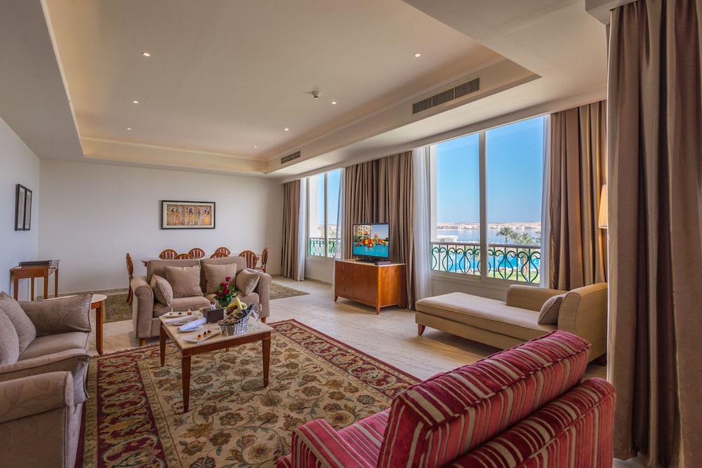 Baron Palace Sahl Hasheesh 30/50