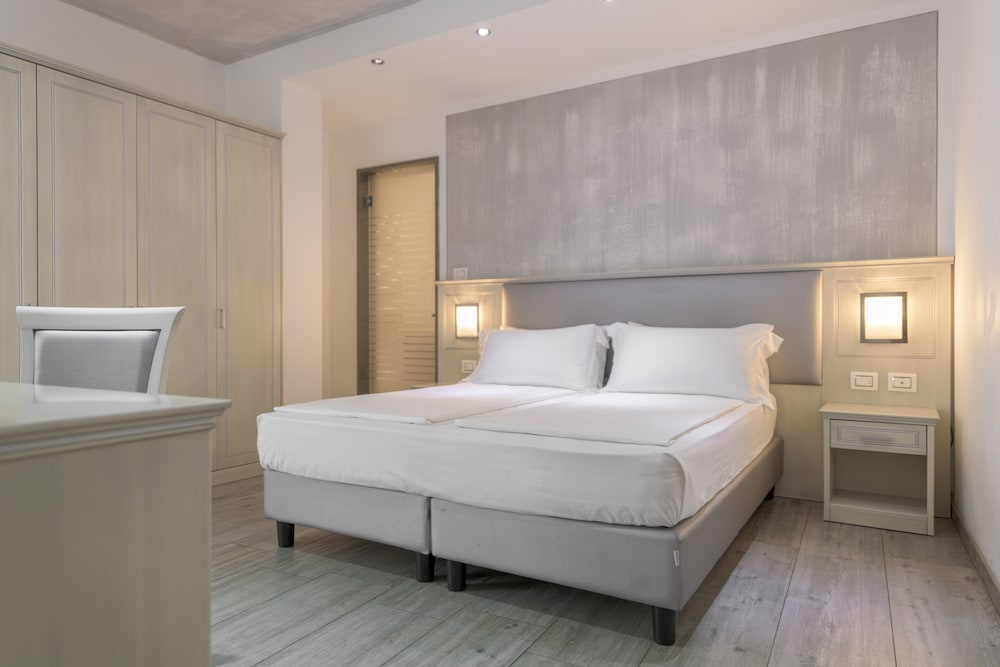 Garda Suite Hotel 5/26