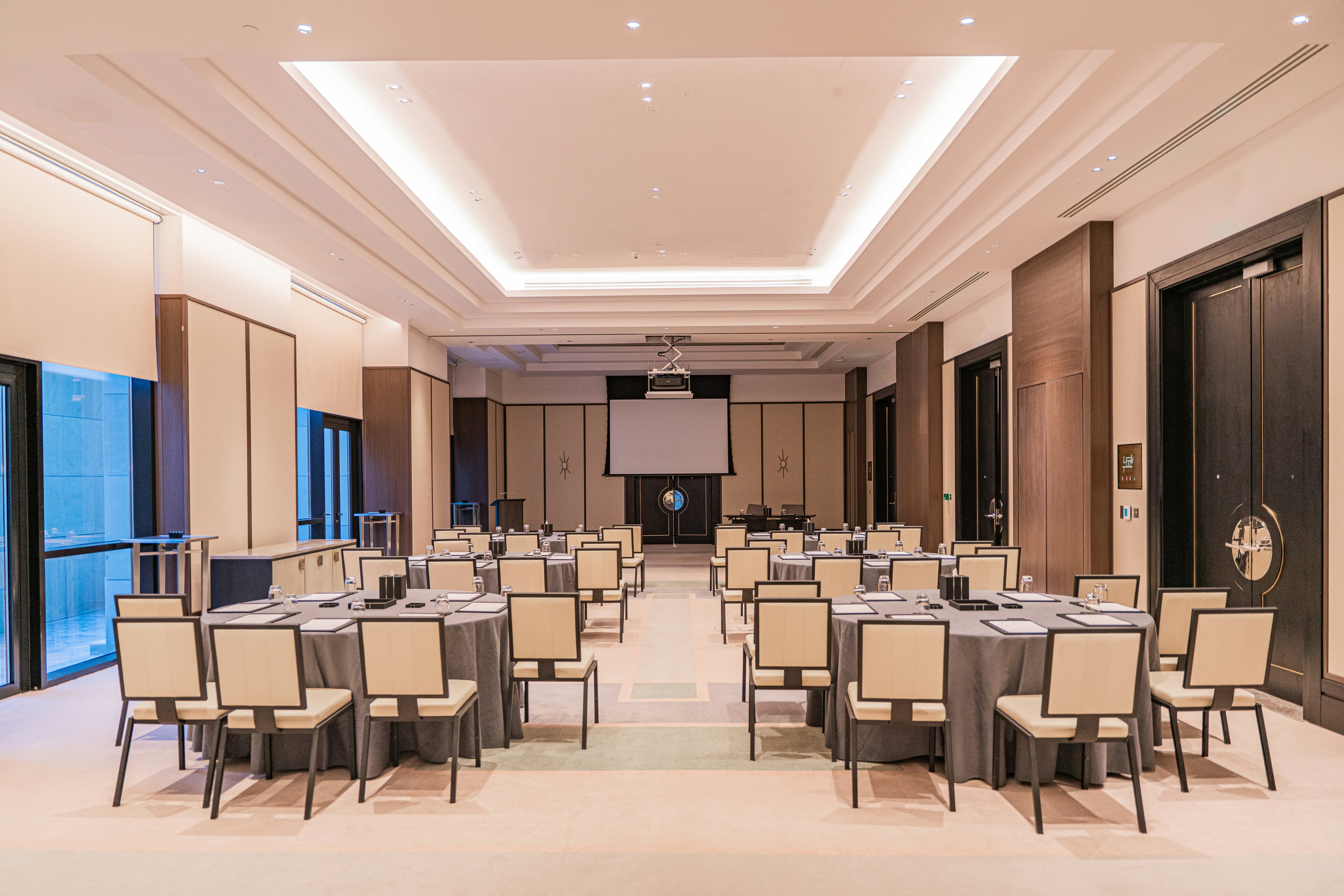 Waldorf Astoria Doha West Bay 63/70