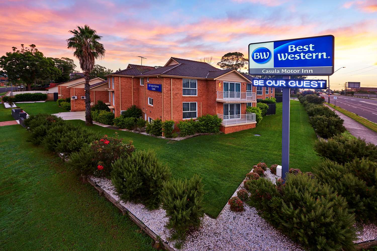 Best Western Casula Motor Inn 2/10