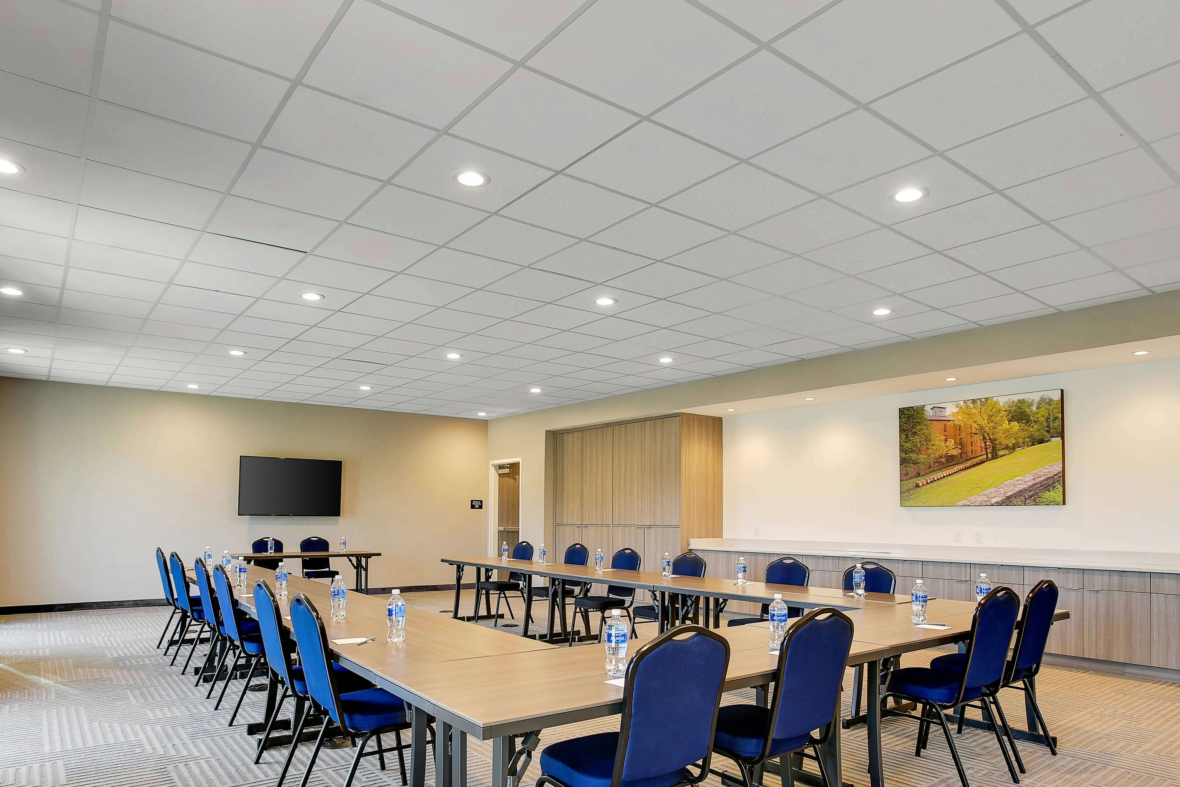 Fairfield Inn & Suites by Marriott Bardstown 35/42
