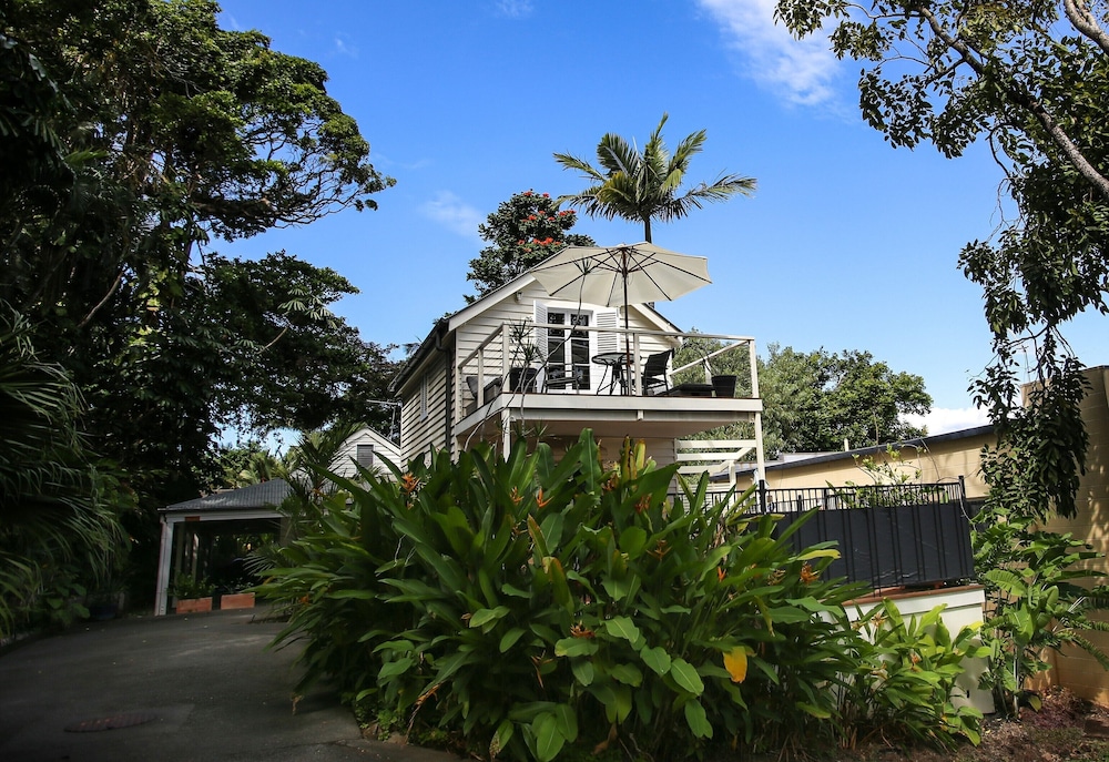 Port Douglas Cottage and Lodge 2/35