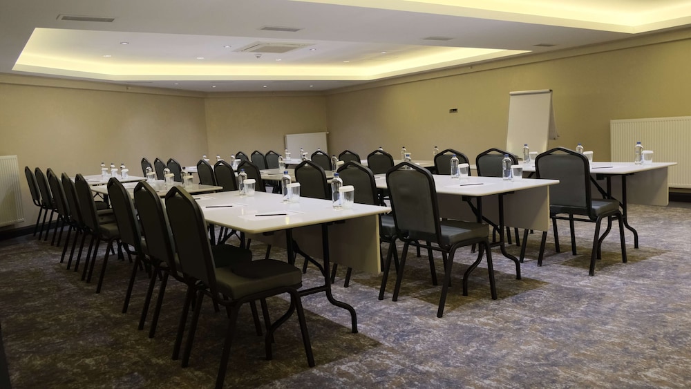 Nova Vista Eskisehir Centrum Hotel, a Member of Radisson Individuals 46/61