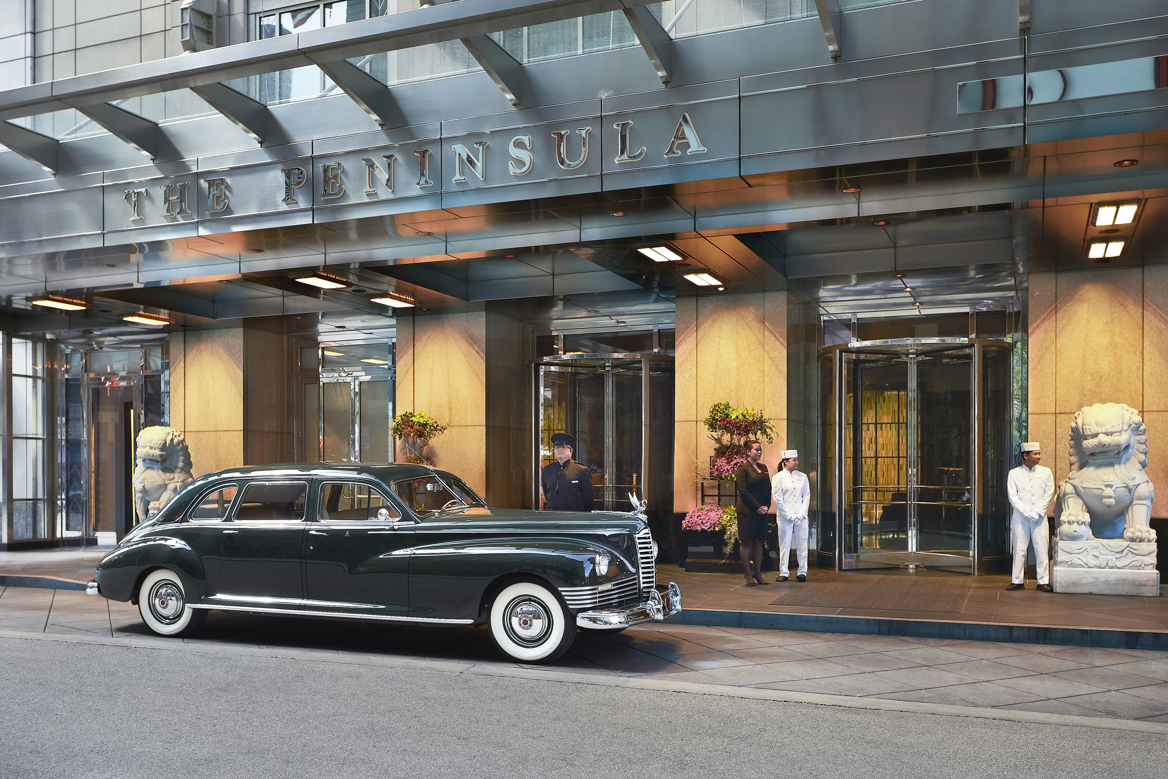 The Peninsula Chicago Hotel 53/55