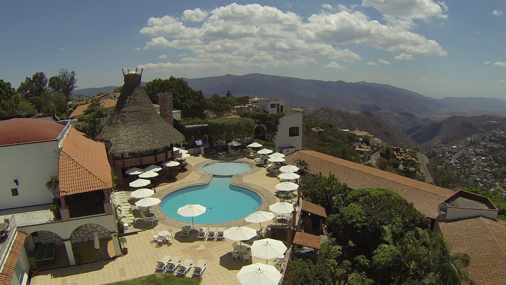 Montetaxco 56/63
