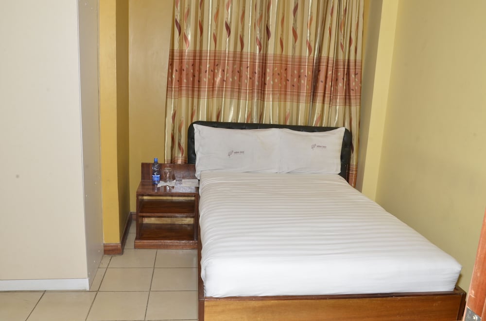 Aden Bay City Hotel 11/21