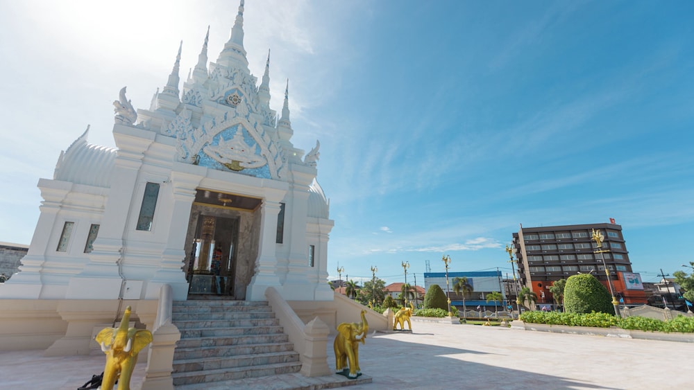 B2 Surat Thani Boutique & Budget Hotel 3/44
