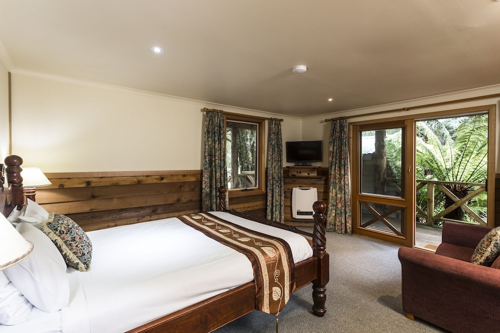 Cradle Forest Inn 16/50