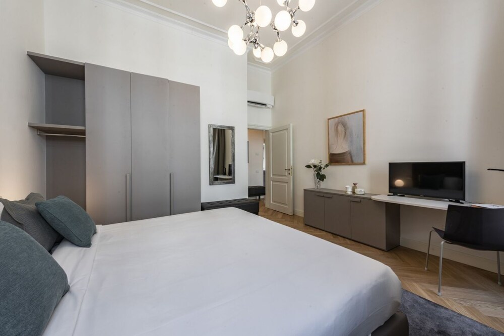 Brunelleschi Stylish 6/31