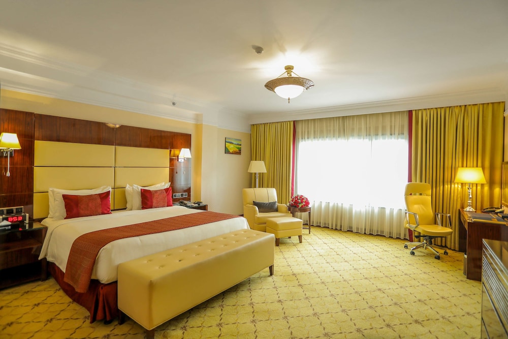 Golden Tulip Addis Ababa 8/50