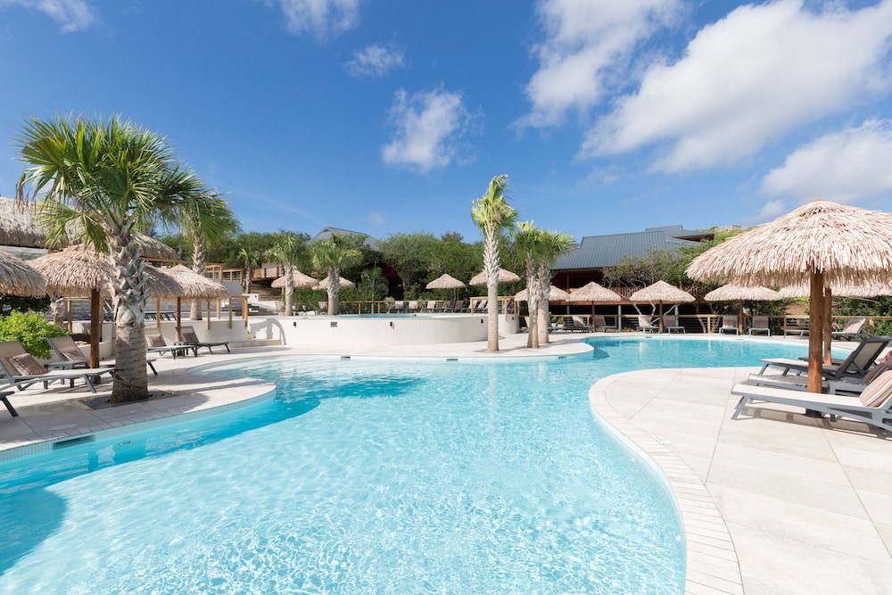 Morena Resort 62/67