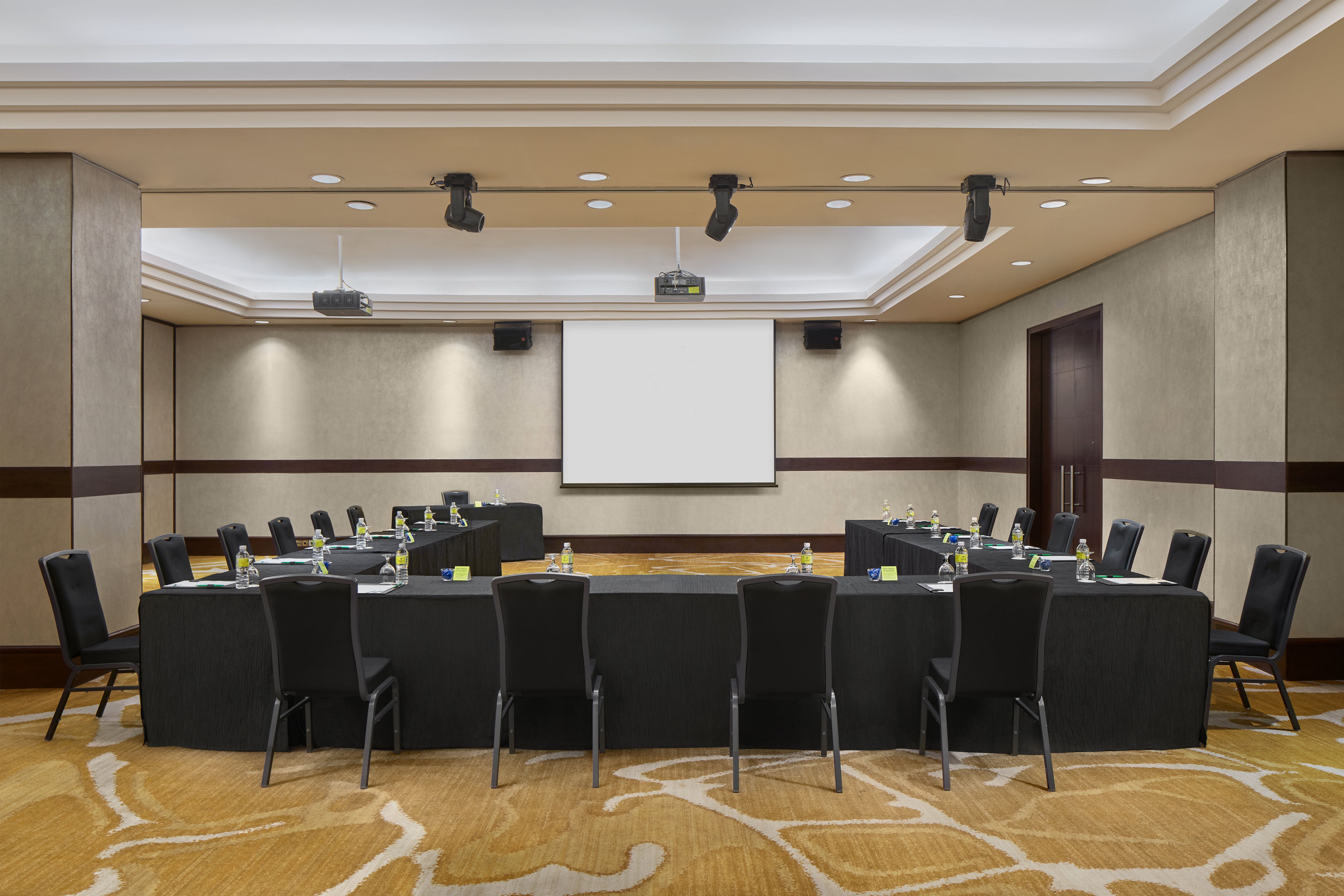 Holiday Inn Singapore Atrium 41/50