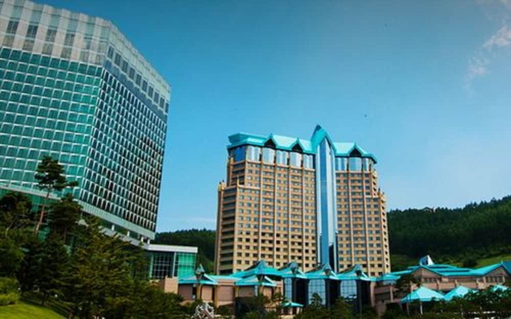 High1 Grand Hotel Main Tower (Ex Kangwonland Hotel) 4/46