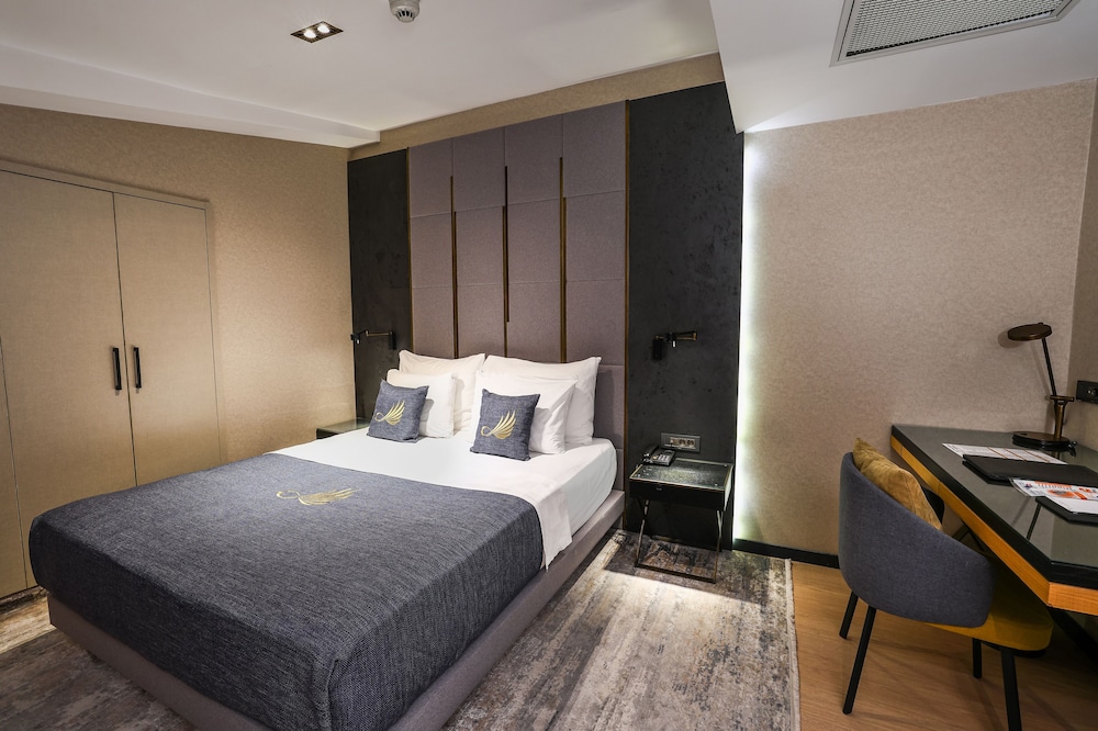 Broyt Hotel 14/50