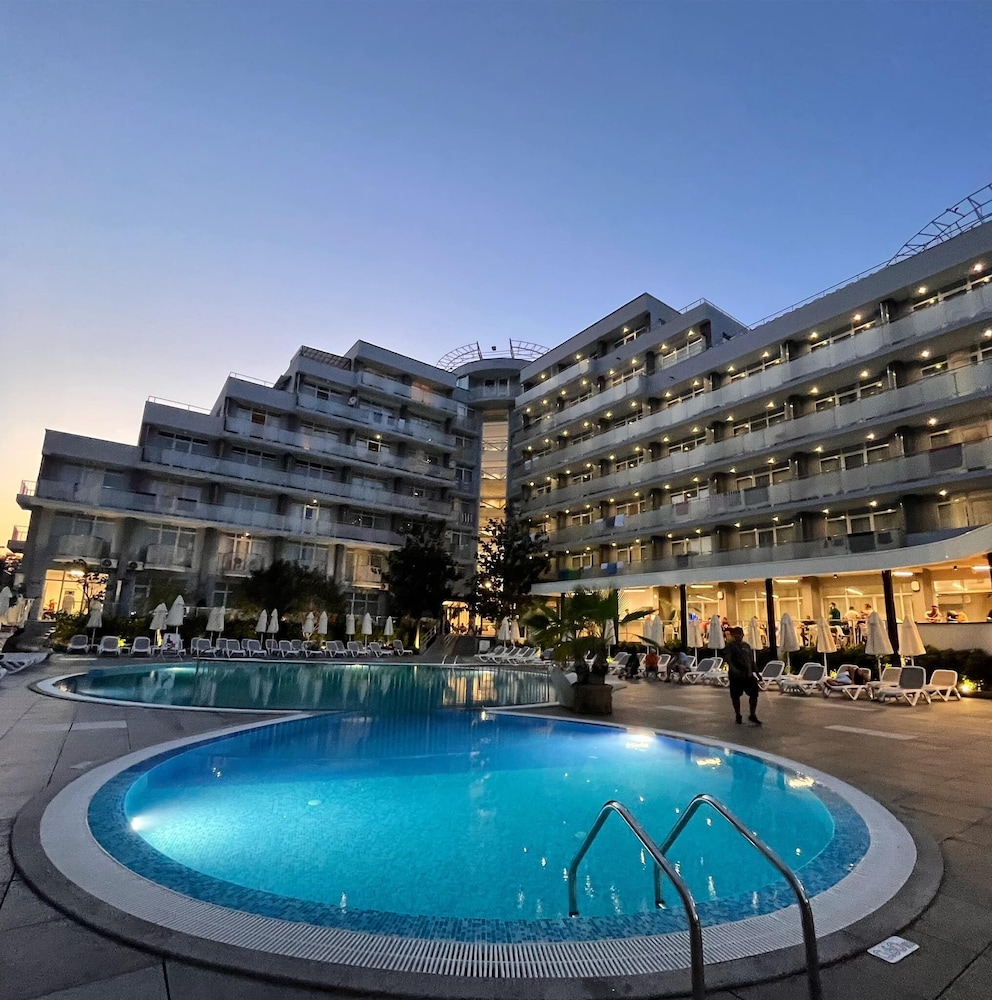 Hotel Perla 5/44