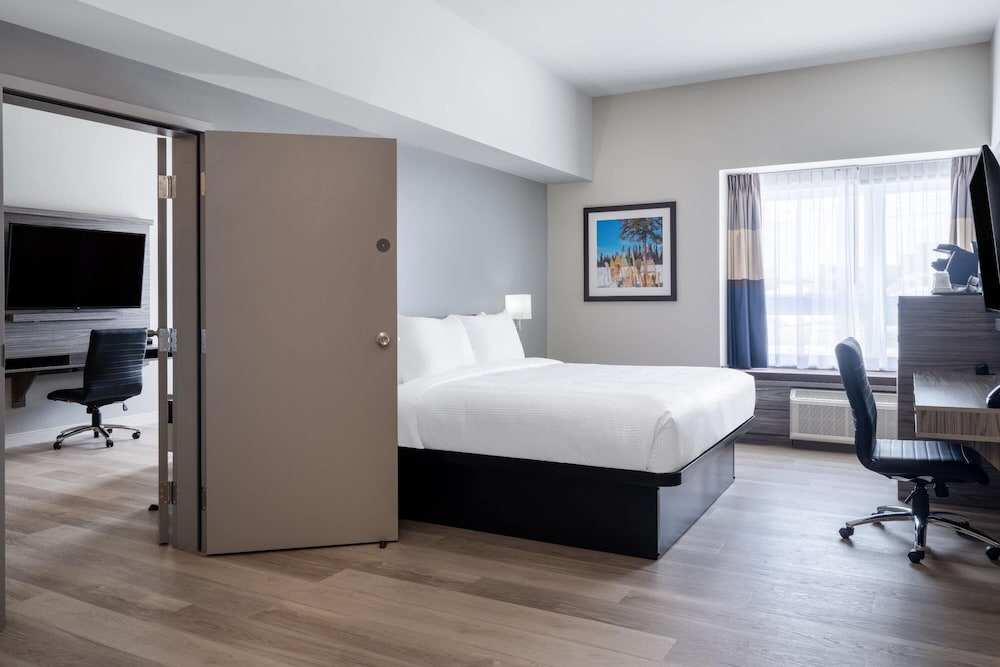 Microtel Inn & Suites by Wyndham Kanata Ottawa West 22/50