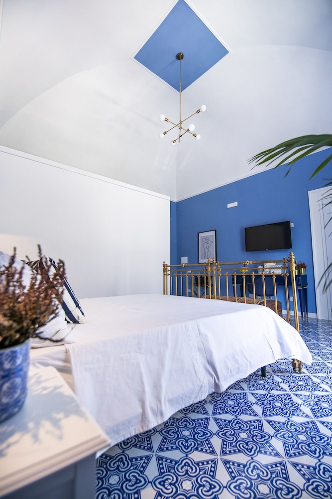 Crudo Home 33/76