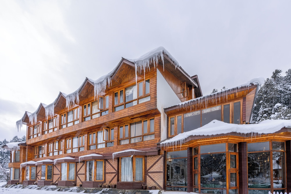HEEVAN HOTEL 2/50