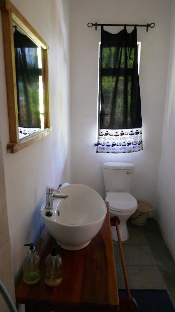 Kamunjila Lodge 24/50