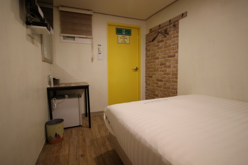 Dongdaemun Hwashin Hostel 6/47
