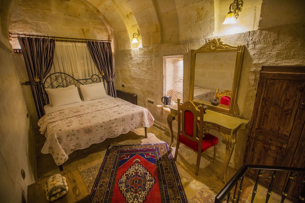 Royal Cave Hotel 16/58