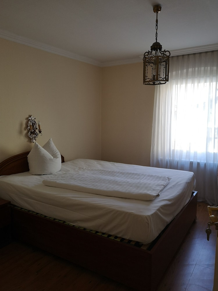 ATLAS Posthotel 42/67