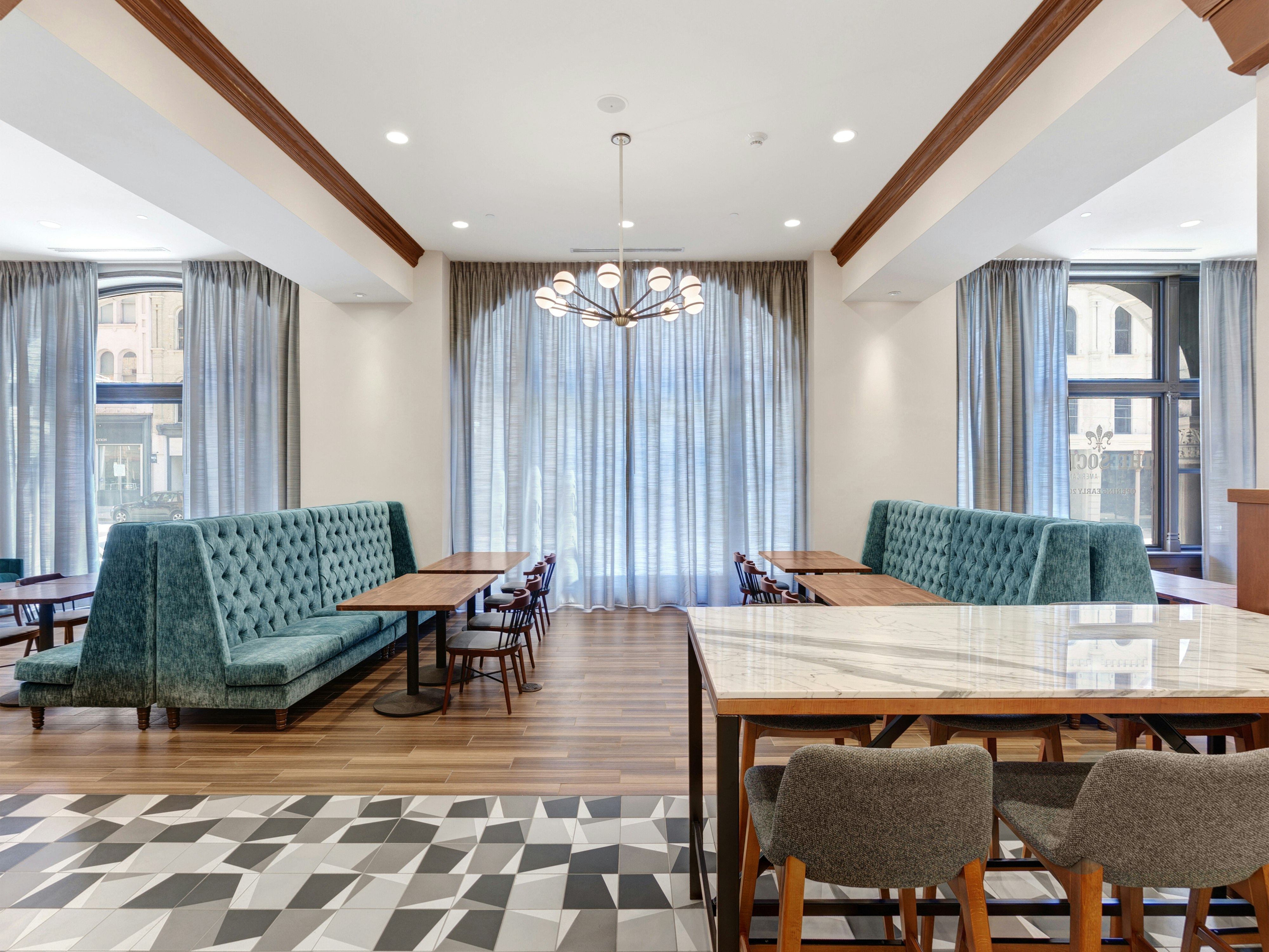 Hilton Garden Inn Milwaukee Downtown 13/26