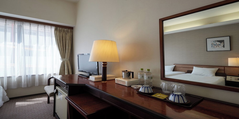 Ryukyu Sun Royal Hotel 21/57