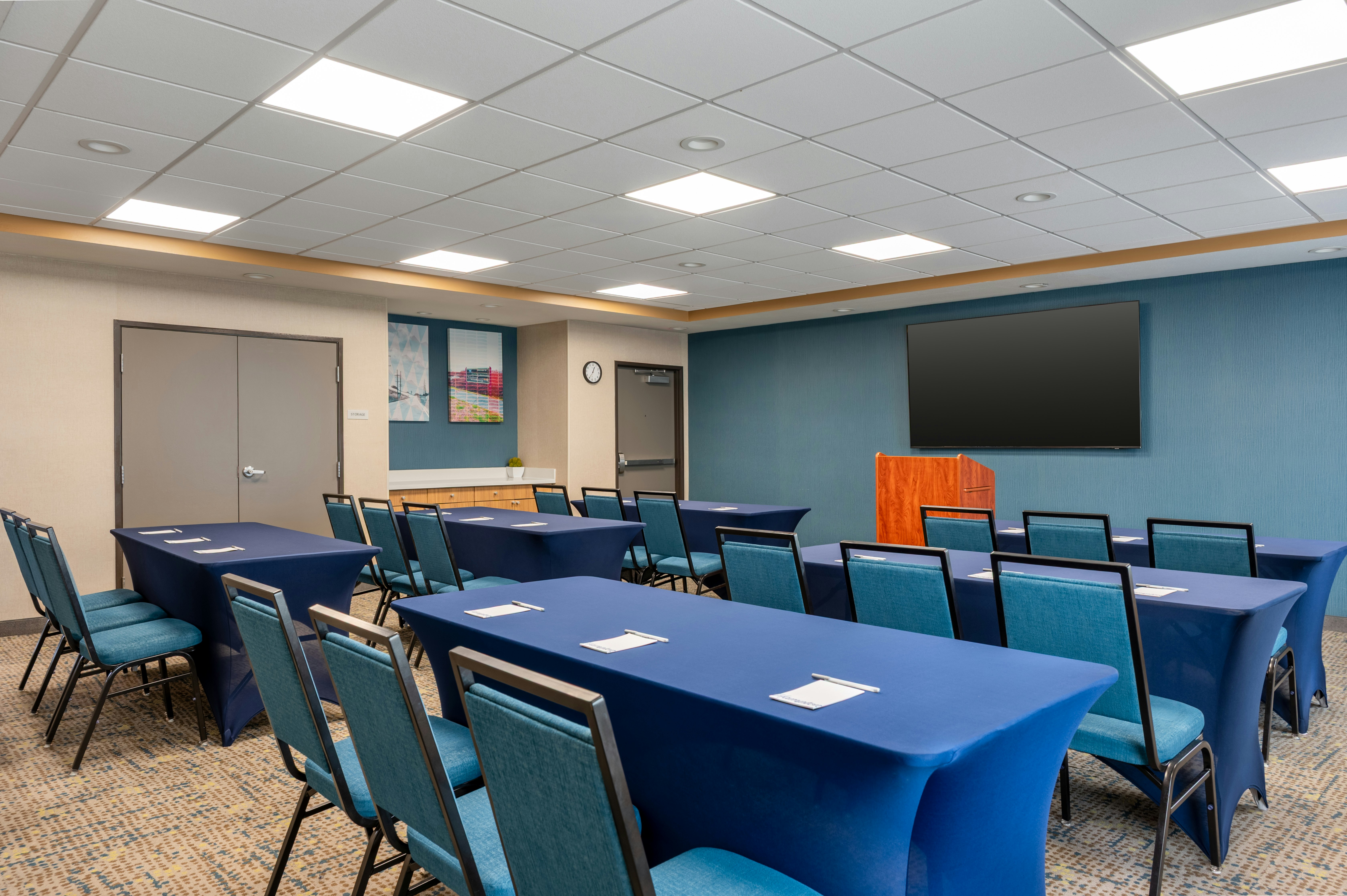 Hampton Inn Lake Charles 58/68