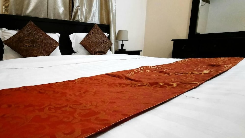 أجنحة ريحان الورود(Rihanat Al Worood Suites Khamis Mushait) 20/34