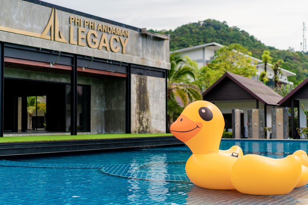 Phi Phi Andaman Legacy Resort 64/74