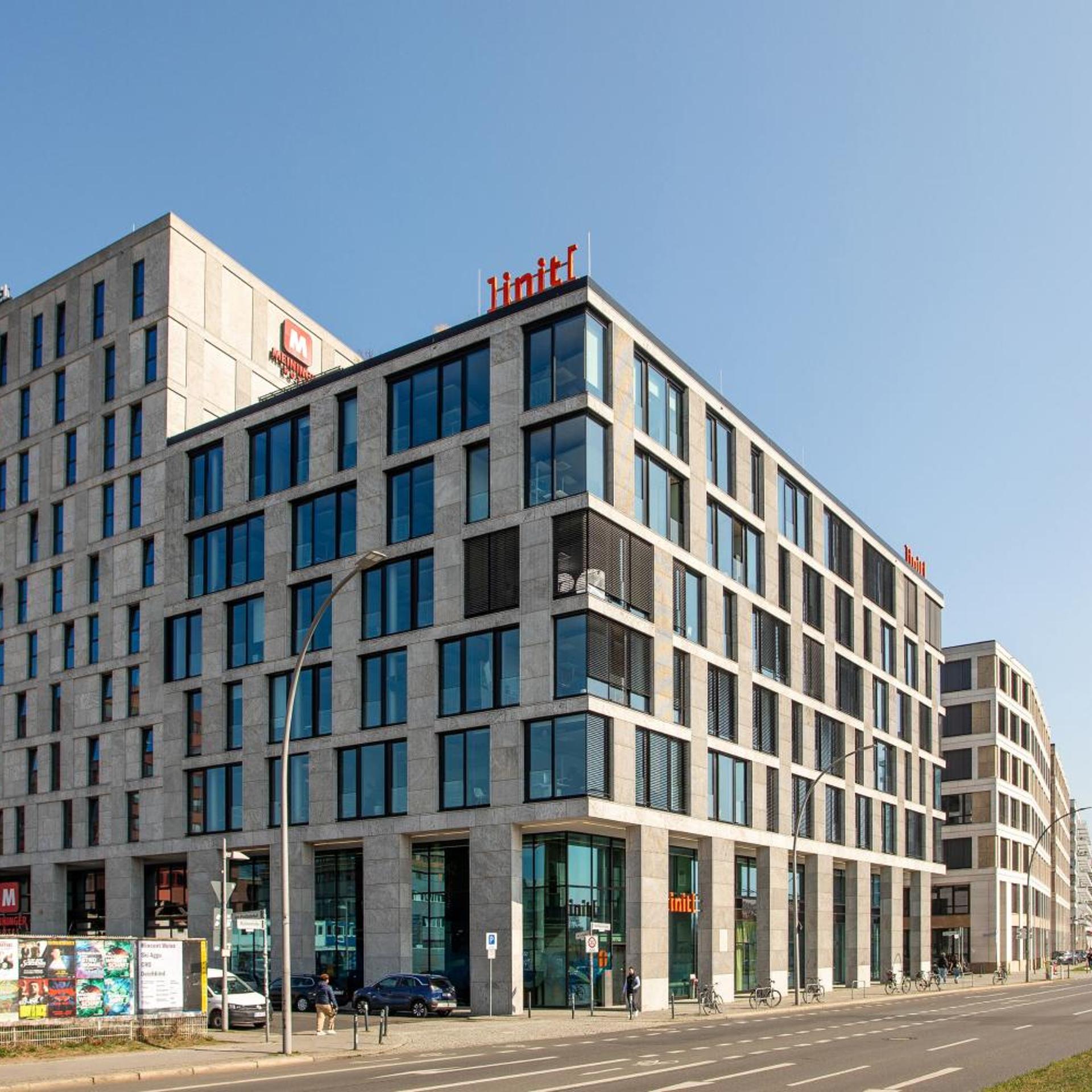 MEININGER Hotel Berlin East Side Gallery 2/52