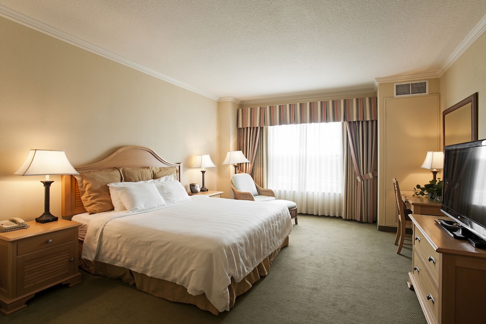 STANDARD, KING BED