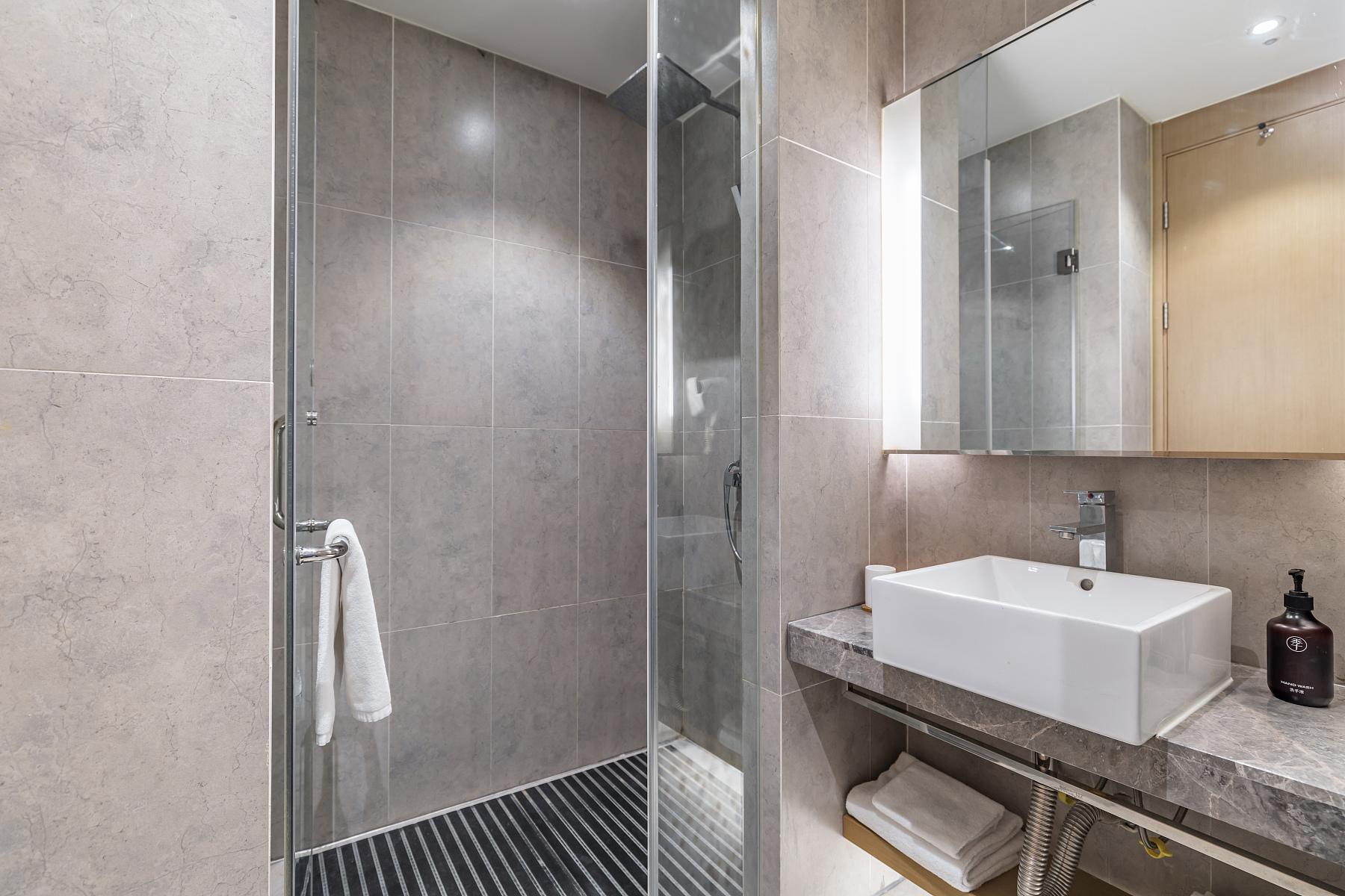 Ji Hotel (Shanghai Lujiazui Pudong South Road) 47/49