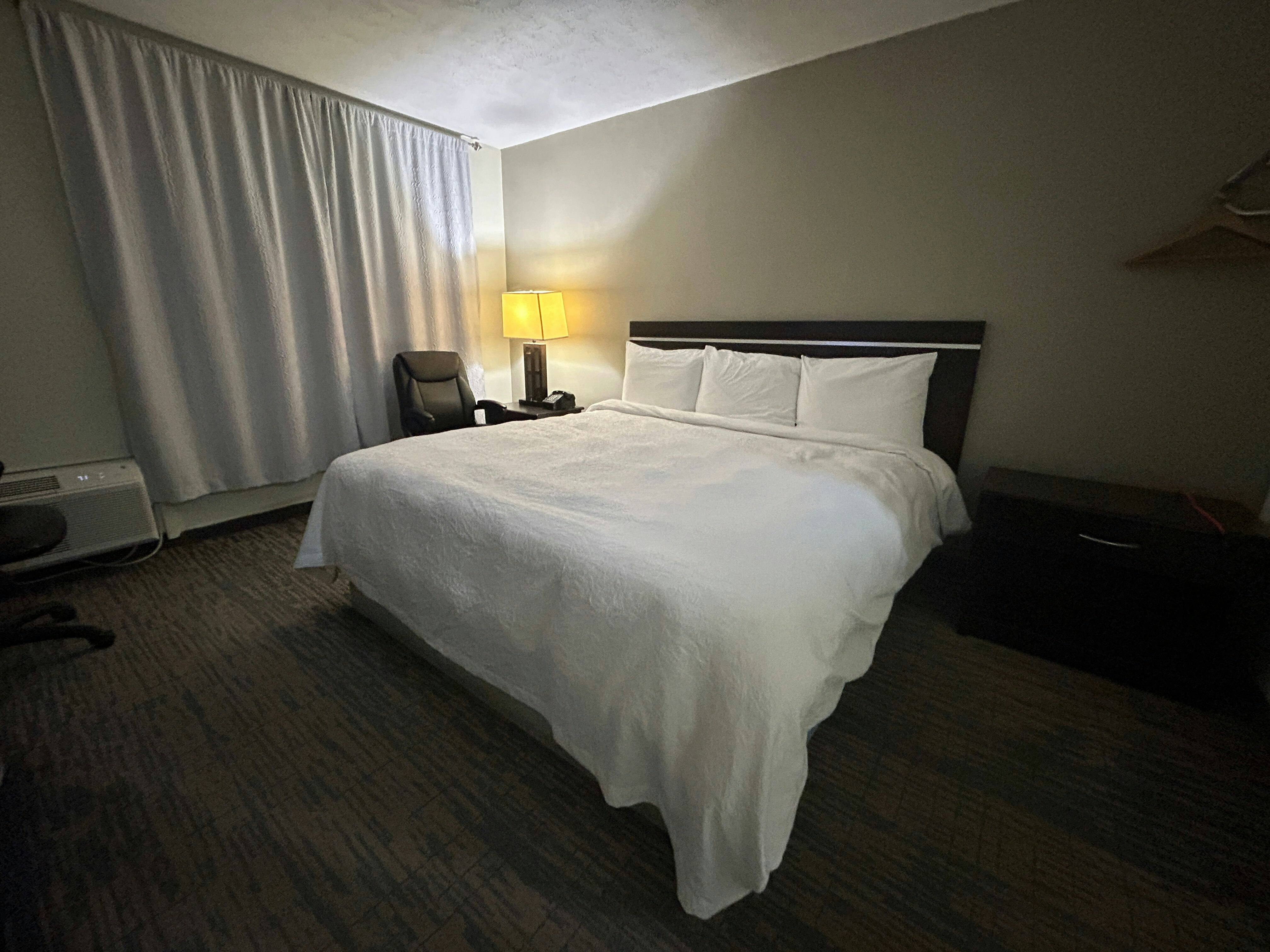 Gateaway Motel Broken Bow NE 20/33