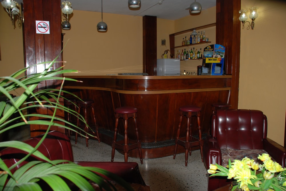 Hotel Olympia 8/42