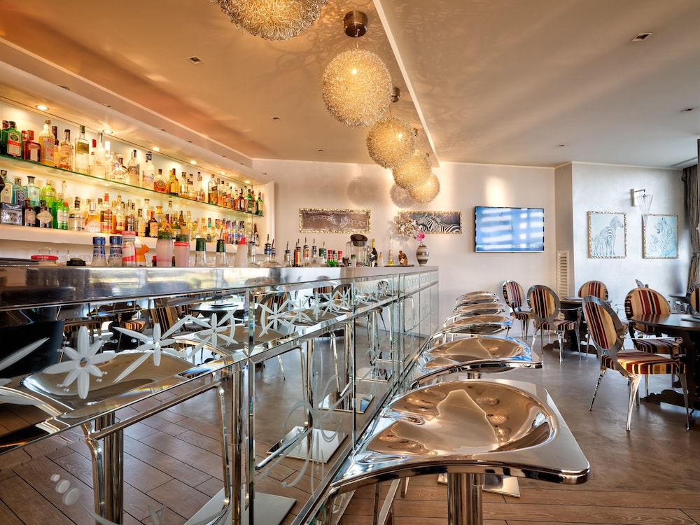 Parc Hotel Germano Suites 58/73