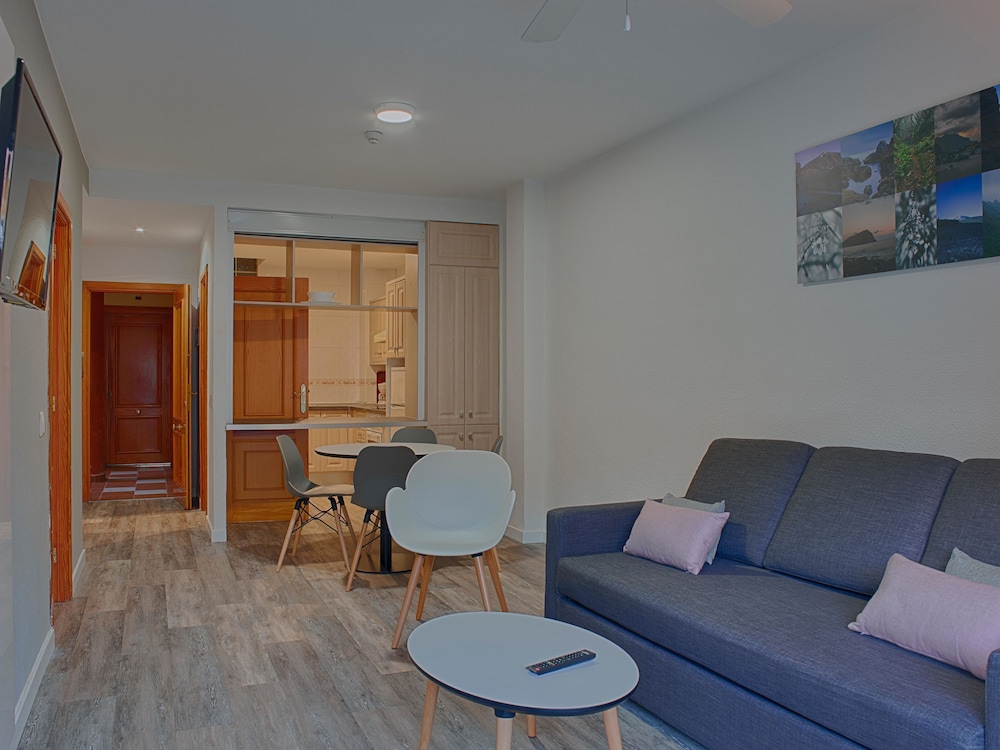 Coral Compostela Beach Golf 40/60