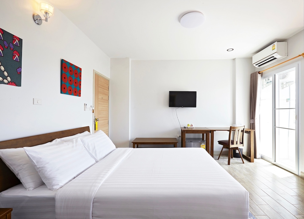 Chez Bure - Bure Homestay 31/76