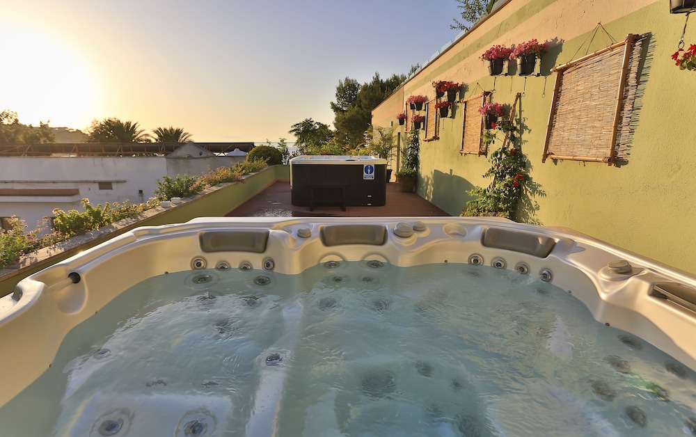 Agua Beach Hotel - Adults Only 6/66