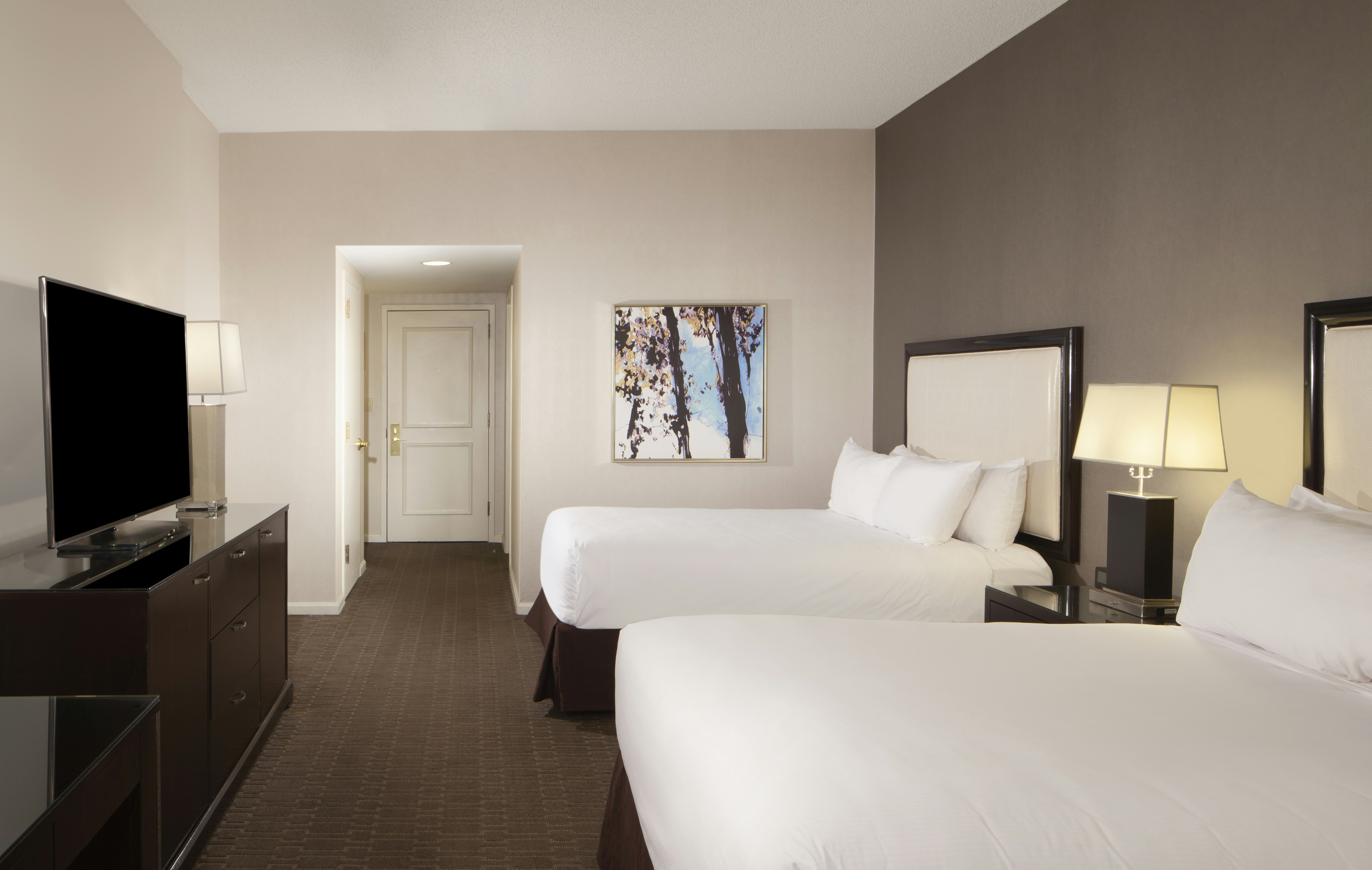 غرفة بسريرين مزدوجين لذوي الإعاقة، Hilton Alexandria Old Town 2/2
