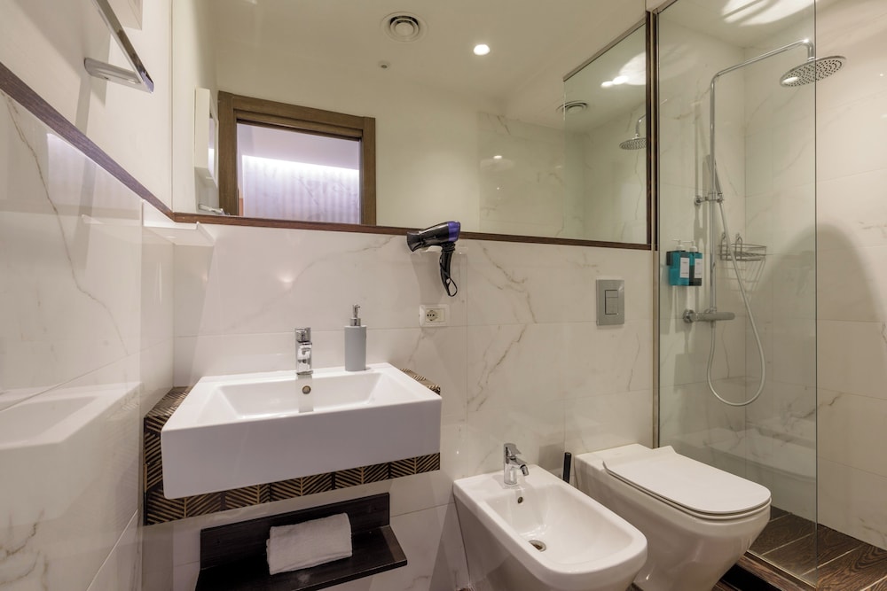 corso grand suite 42/50