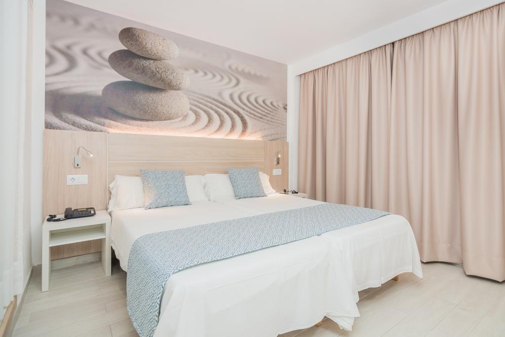 Sun Beach Apartments 15/51