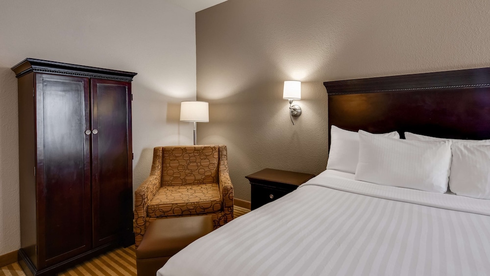 Best Western Plus Greenville South 8/41