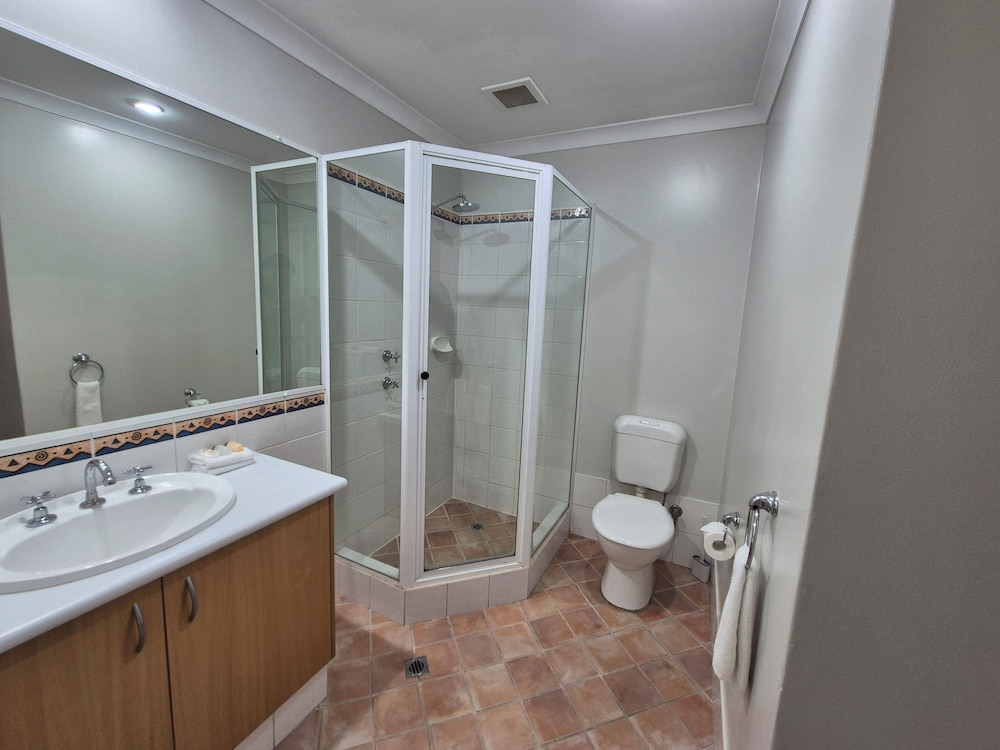 C Mandurah Resort and Serviced Apartments 45/47