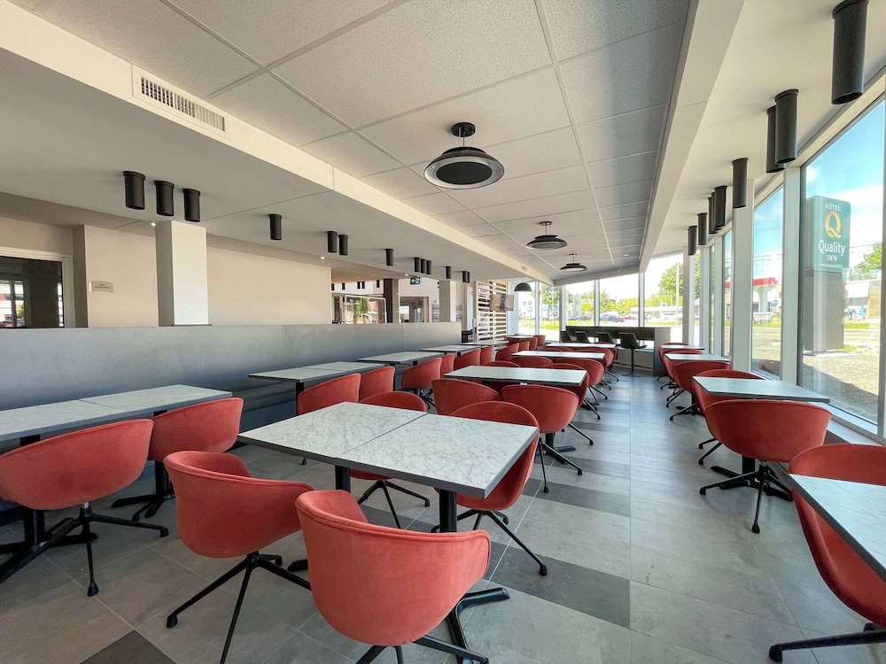 Quality Inn Quebec City 45/60