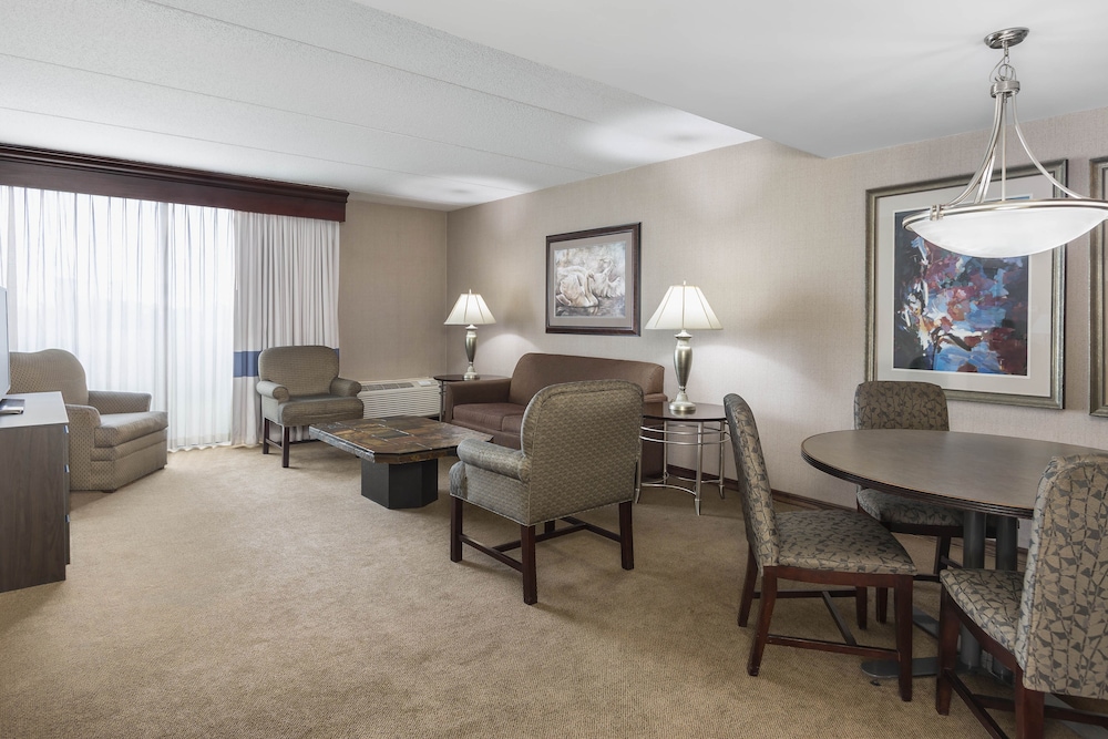 Four Points By Sheraton Chicago O Apos Hare Airport 19/40