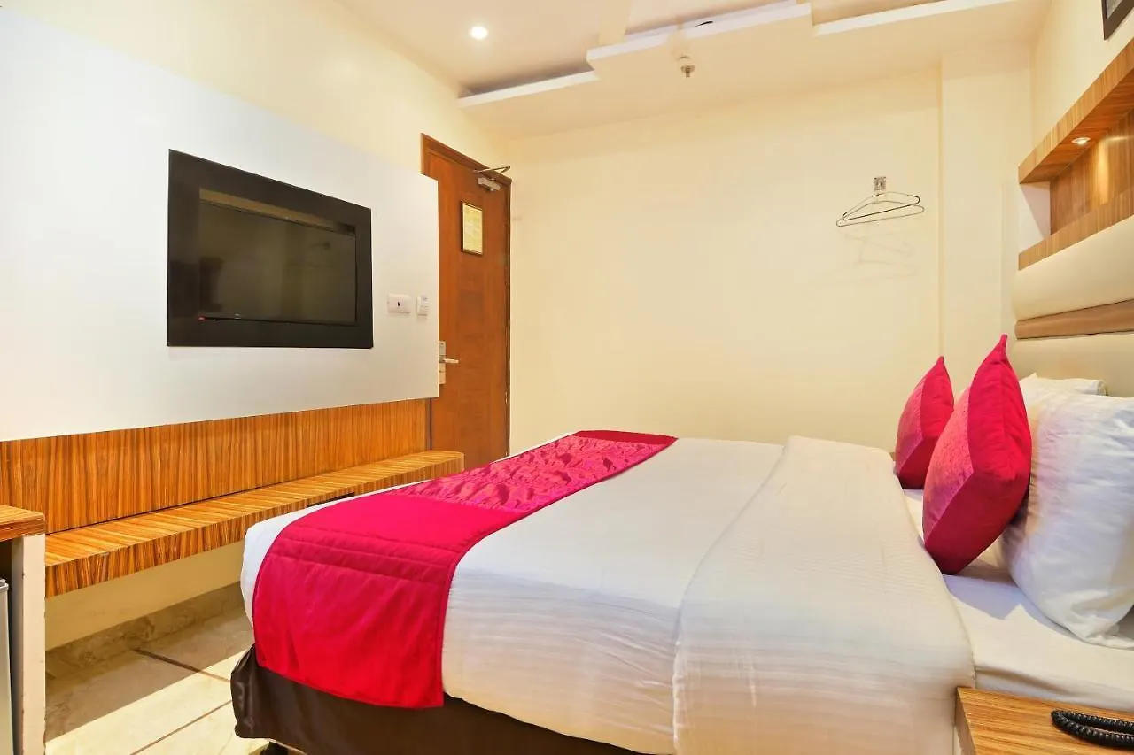 Hari Piorko Inn - Just A Min Away From New Delhi Railway Station 13/32